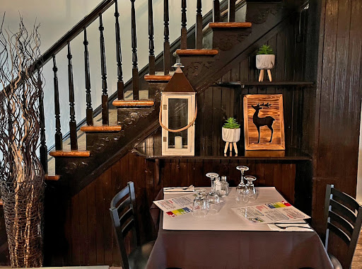 Restaurant Peche Mignon Logo