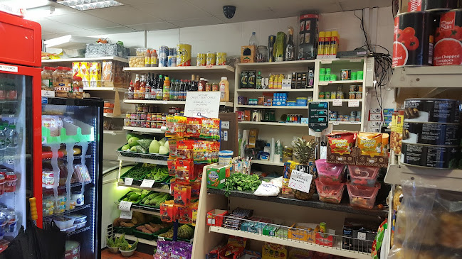 Tachbrook Street Market - Supermarket