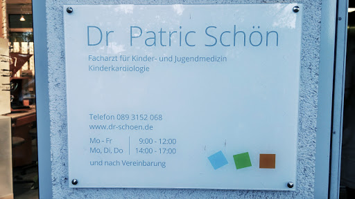 Dr. Patric Schön, Facharzt für Kinder- und Jugendmedizin