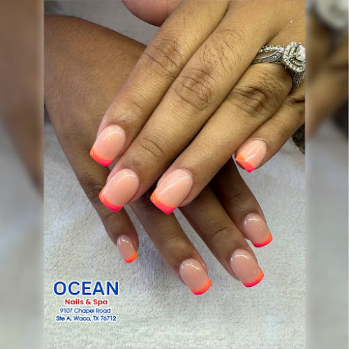 Ocean Nails Spa interior view