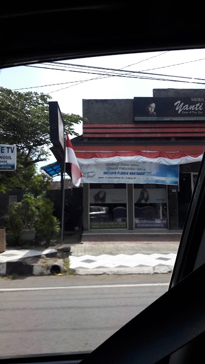 beauty-salon