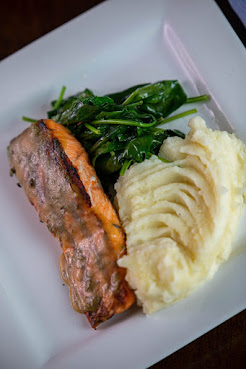 lo de lea steak house by null