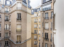 Peaceful apartment - 1BR/4P - Passy/Trocadéro - Belvilla by Oyo à Paris