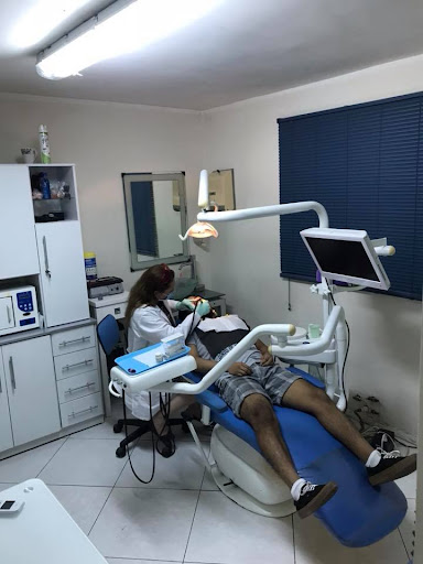 Clínica Dental Yucatán - Cancún, Q.R.