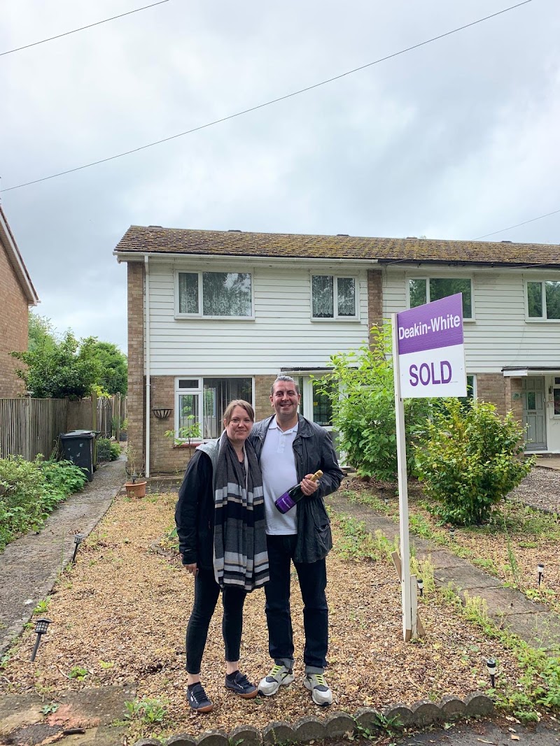Deakin-White: St Albans Estate Agents photo 3