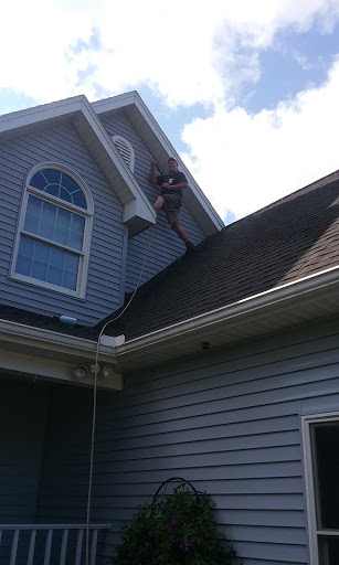 Man Under Pressure - Exterior Cleaning + Pressure Washing - Thumbnail