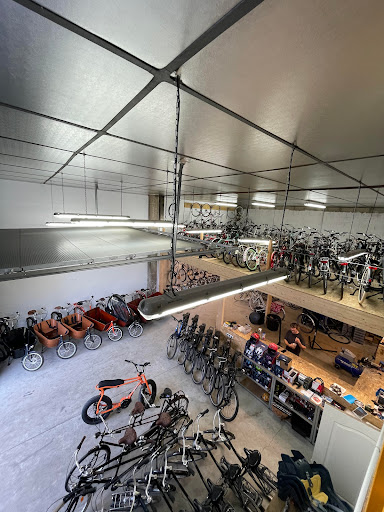 Calaise Bicycle - Thumbnail