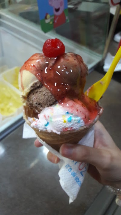 Photos of Yogen Fr&uuml;z