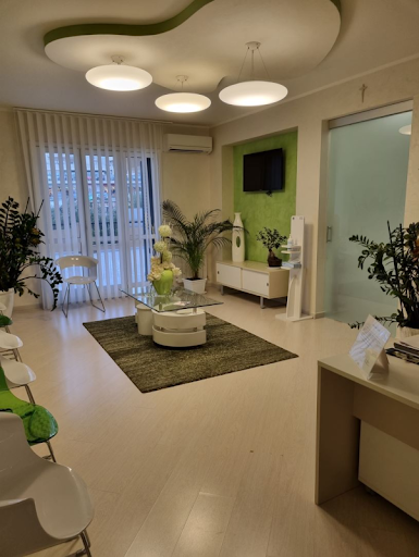 Studio Dentistico Salus - Thumbnail