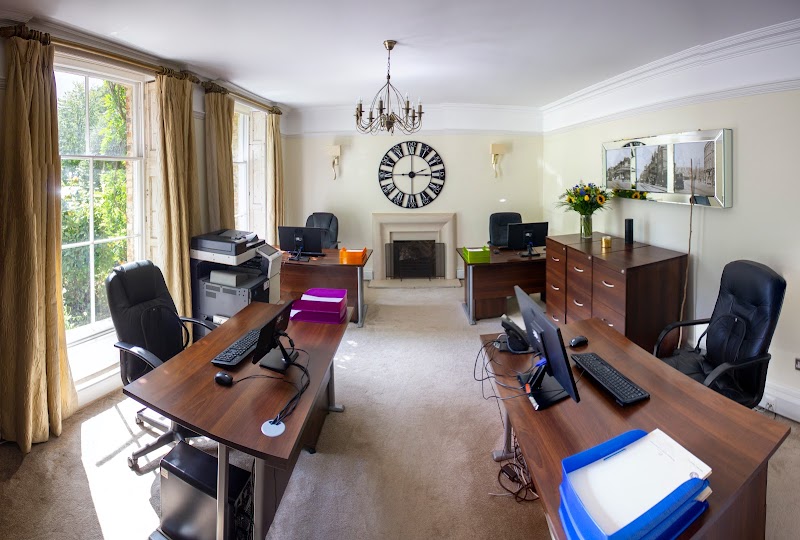 Southern & West Lettings photo 2