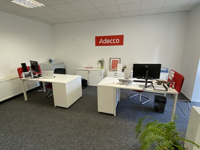 Adecco - agencja pracy👷‍♀️👩‍💼 ‍ ️ ‍ ‍ ️ ‍