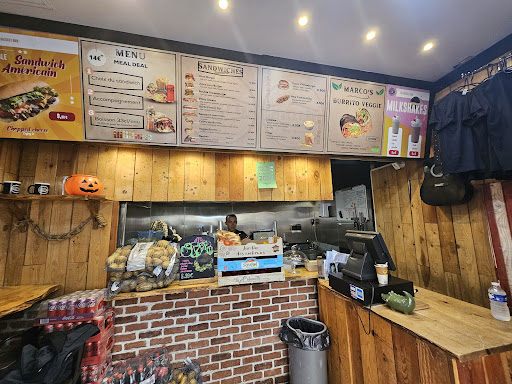 Photo 3 - KRISPY KORNET - Finger Food & Burgers