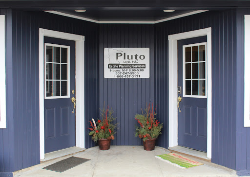 Pluto Boes Legal - Thumbnail