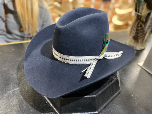 Double R Hat House - Thumbnail