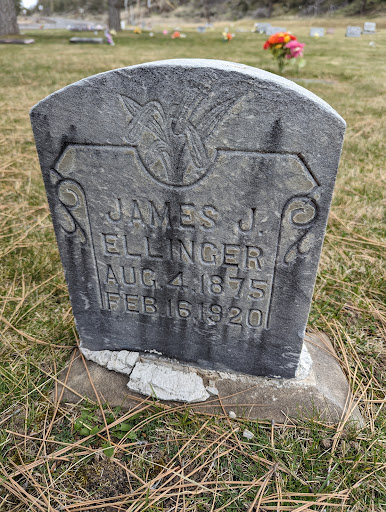 Terrebonne Pioneer Cemetery - Thumbnail