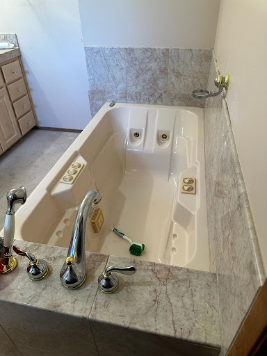 MGC Cleaning Services - Visual