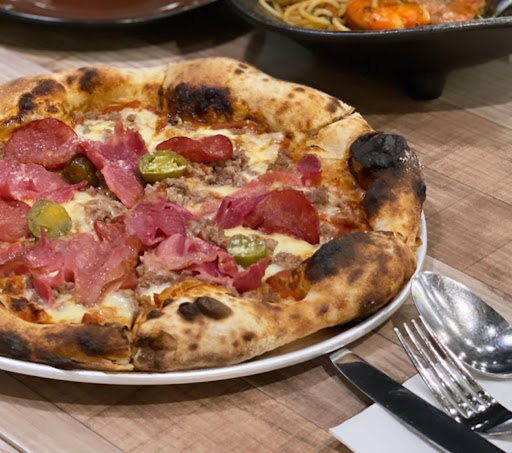 Crust pizza bar Melbourne CBD - Thumbnail