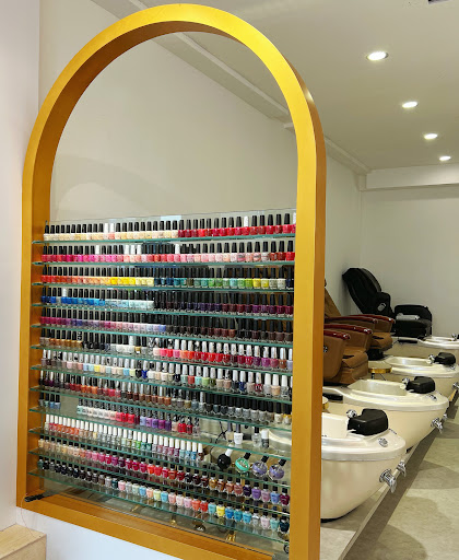 Blaze Nail Spa