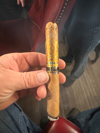 Alivana’s Cigar Lounge Gallery - United States
