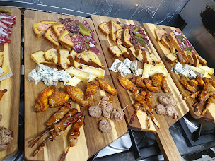 Photo n°31 de Le Caveau du Fort à Chambaron sur Morge (Pizzas à emporter)