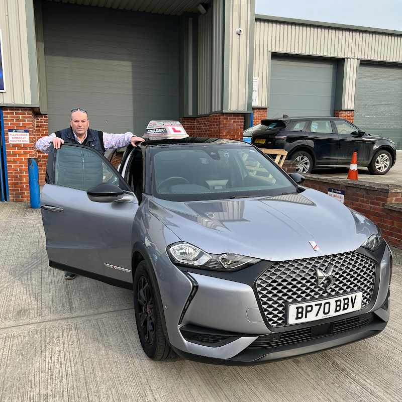 Smart Driver Academy - Driving Instructors in Leeds