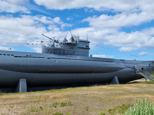 Naval Memorial - Thumbnail