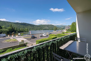 Photo n°1 de Résidence du Lac - locations 2 personnes à Chambon-sur-Lac (Hébergement d'intérieur)
