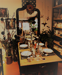 Photo n°13 de Jaja Broc à Rieupeyroux (Boutique d'objets à collectionner)