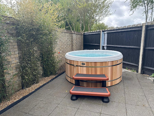The Hot Tub and Swim Spa Company