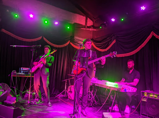 Fatbird Live Lounge - Thumbnail
