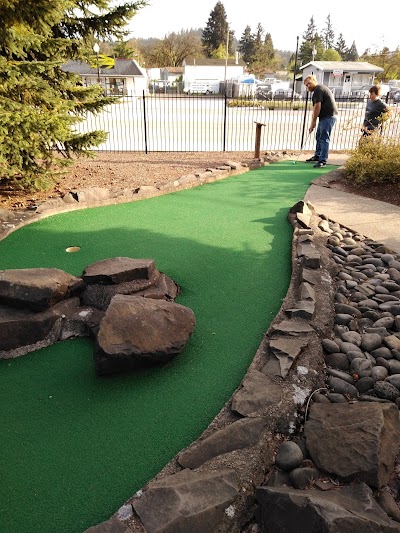 Camp Putt Adventure Golf Park