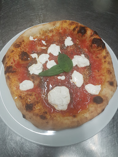 Pizza E Cucina - Visual