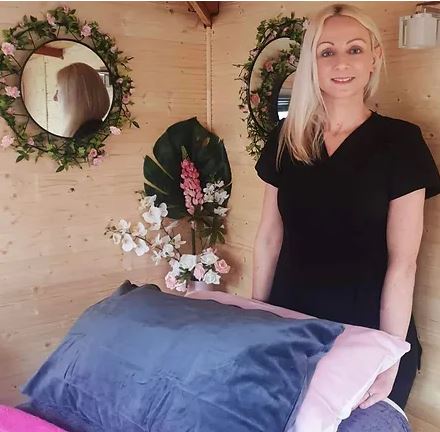 Glow All Over Massage & Beauty, Swindon