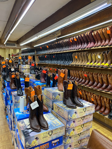 Barrera Boots - Visual