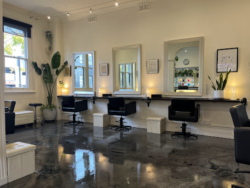 Colin Moxey Hairdressing - Thumbnail