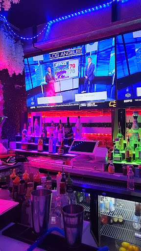 DNA social house