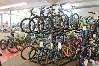 Trek Bicycle Store Davenport