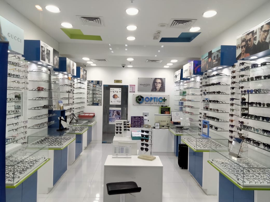 Optic+ optician in Sharjah - صورة 2