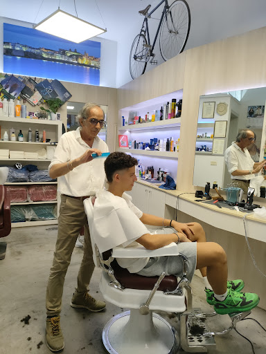 Acconciature uomo Stefàno Maestro Pinuccio