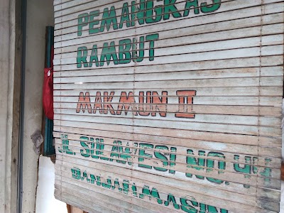 Photos of pangkas Rambut " MAKHMUN II "