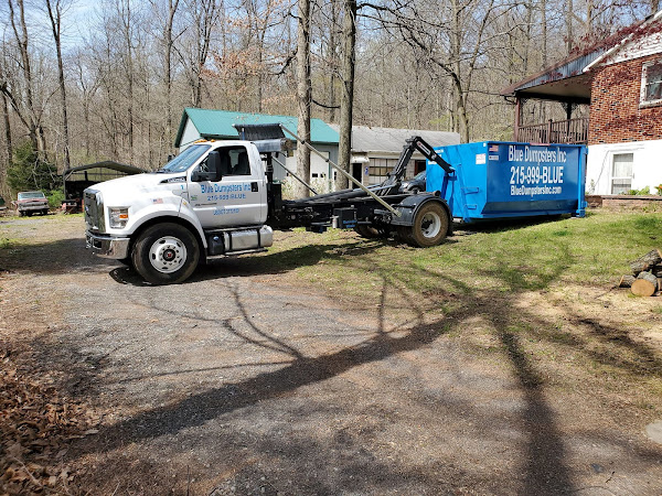 Dumpster rental Coopersburg PA Blue Dumpsters Inc.