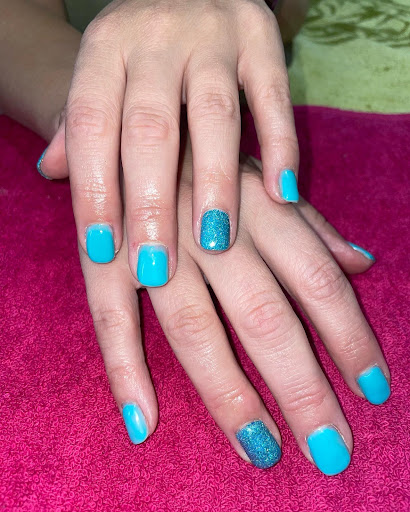 candysglossy - Thumbnail