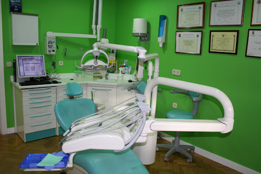 Clínicas SEGURIDENT, Drs. Jiménez de Miguel | San Fernando de Henares