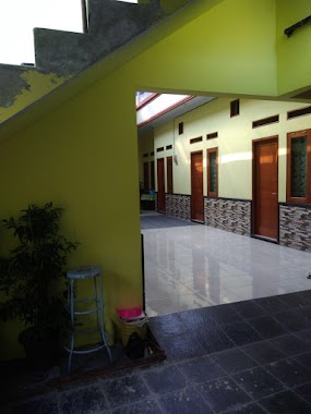 Adeeva HomeStay, Author: Ilma Akrimatunnisa