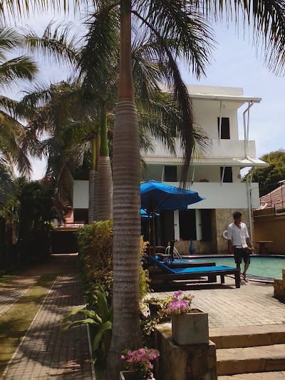 Photos of St. Lachlan Hotel & Suites