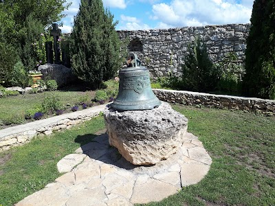 Photos of Biserica Sf&acirc;nta Maria