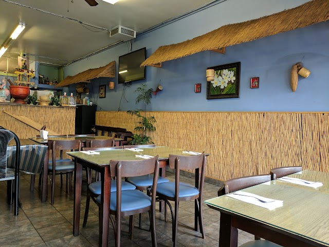 Sticky Rice Cafe