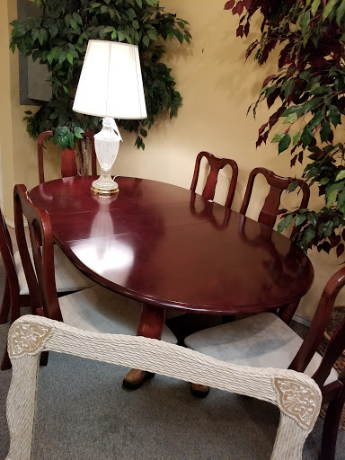 Consignment Gallery LLC - Visual