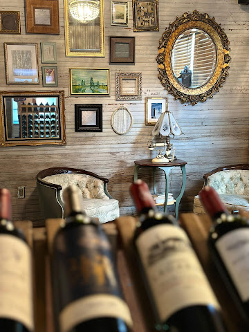 River House Wine & Bar by null
