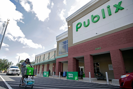 Publix Pharmacy at Crawfordville Commons Logo